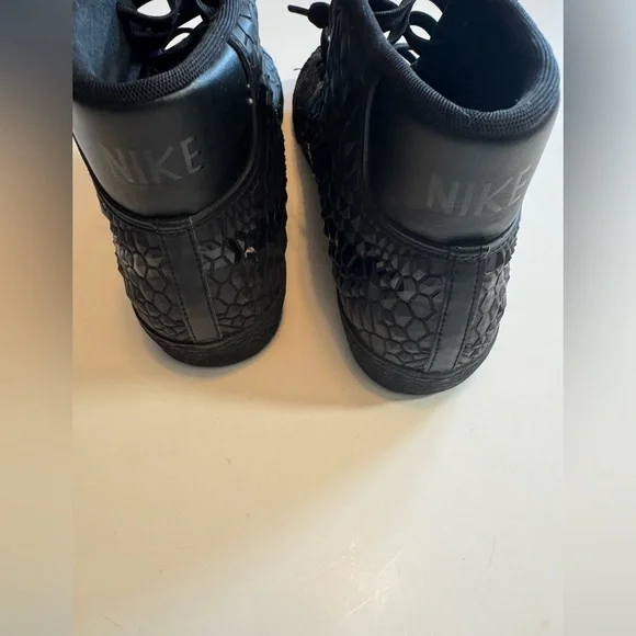 NIKE Blazer MID DMB W Ladies Formateurs Noir